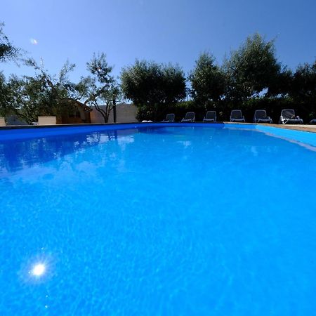 Tenuta Con Due Abitazioni Indipendenti Martina Franca Exterior photo