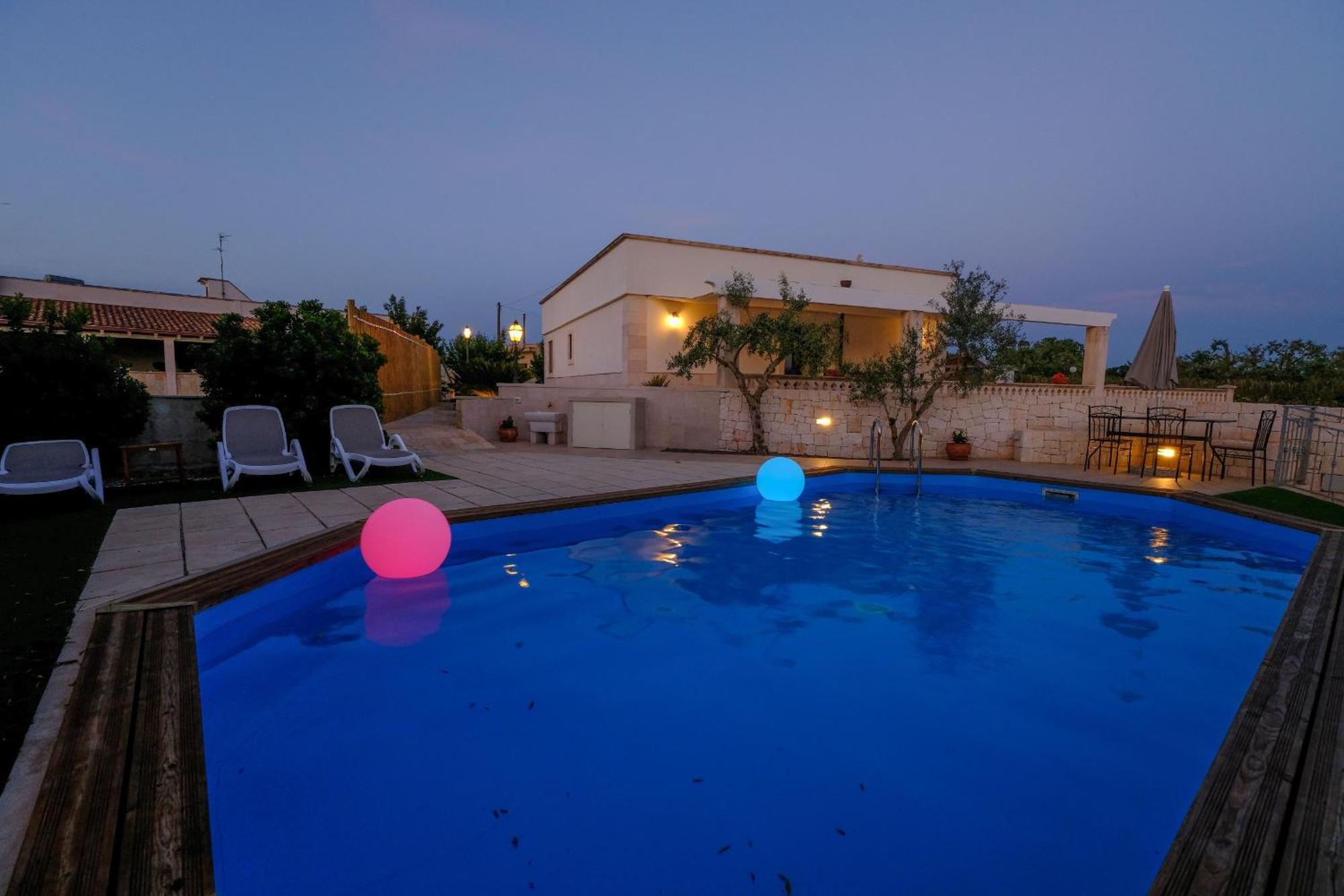 Tenuta Con Due Abitazioni Indipendenti Martina Franca Exterior photo