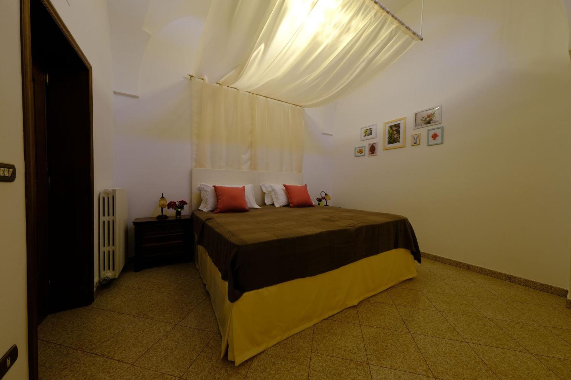 Tenuta Con Due Abitazioni Indipendenti Martina Franca Exterior photo